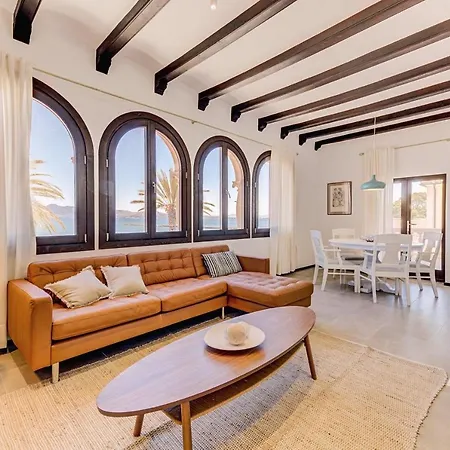 Stunning Waterfront Silver Unique Newly Converted Stylish House فيلة بورت دي بوينسا