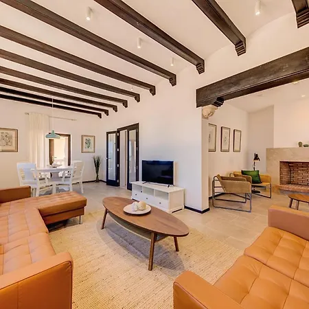 Stunning Waterfront Silver Unique Newly Converted Stylish House *