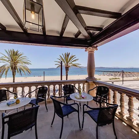 Stunning Waterfront Silver Unique Newly Converted Stylish House Villa *